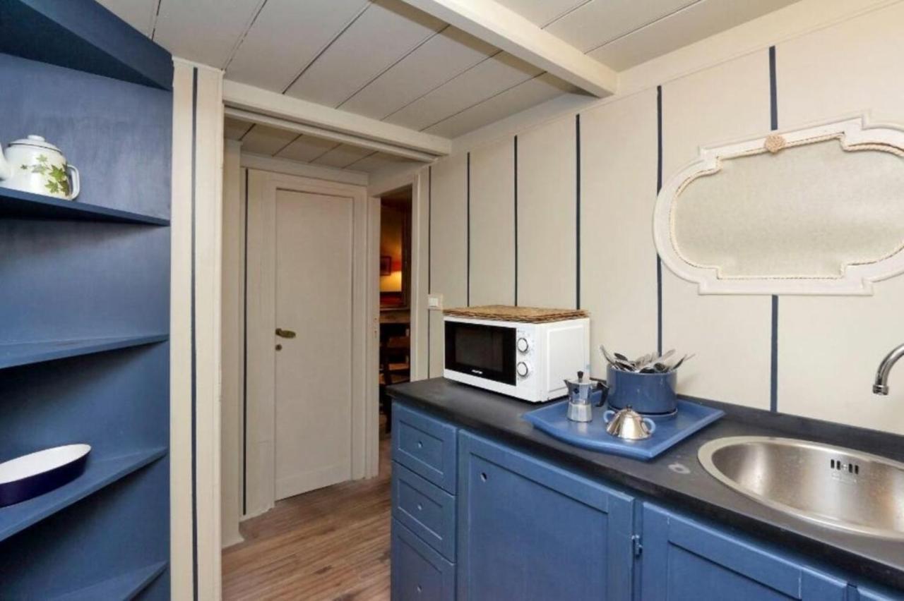 Studio Apt In Rome City Centre Via Gregoriana By Halldis Kültér fotó
